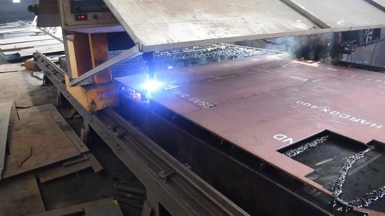 Acessórios sobressalentes para pavimentadores de asfalto BF800C Chapa de serrilho NM400 Chapa de serrilho de aço S600