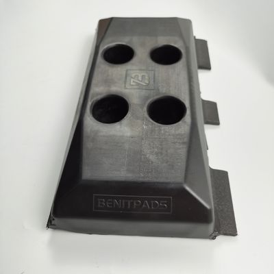 300 mm Trackpad de borracha preta para pavimentação de asfalto